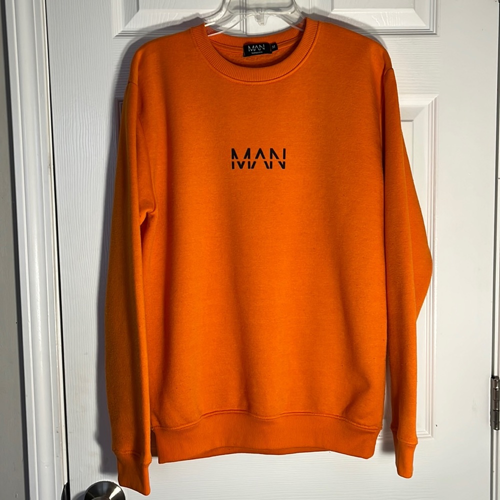 MAN; boohoo MAN; Orange Sweatshirt; Med, 38-40. Comfort-Wear.